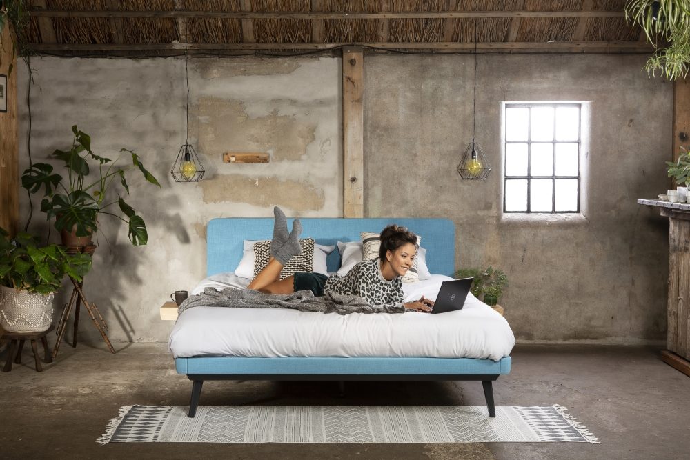 Bedmodel Avek Stiel