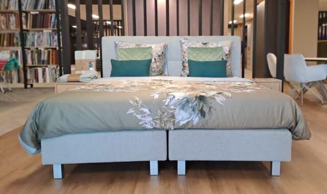 Showmodel Pullman Boxspring Ottawa